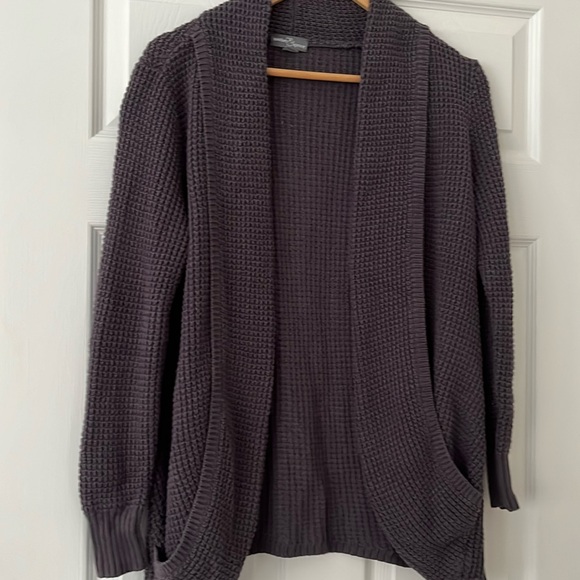 Market & Spruce Sweaters - Market & Spruce sweater.